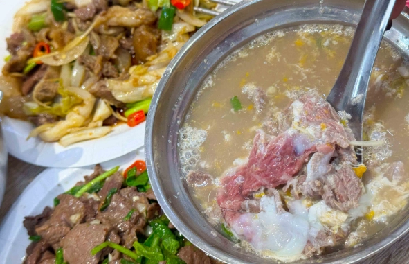 屏東牛雜湯老店