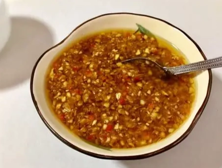 簡單蒜蓉醬做法 簡單蒜蓉醬做法