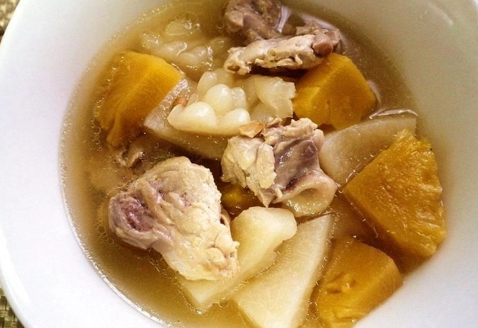 蔭鳳梨苦瓜雞湯食譜 蔭鳳梨苦瓜雞湯食譜