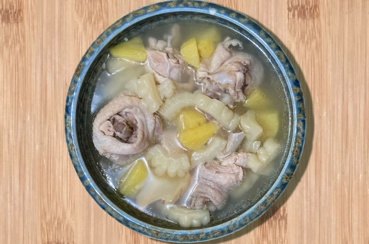 台灣鳳梨雞湯