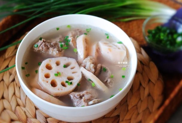 蓮藕排骨湯食譜 蓮藕排骨湯食譜