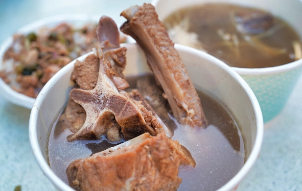 藥燉排骨可以加蘿蔔嗎