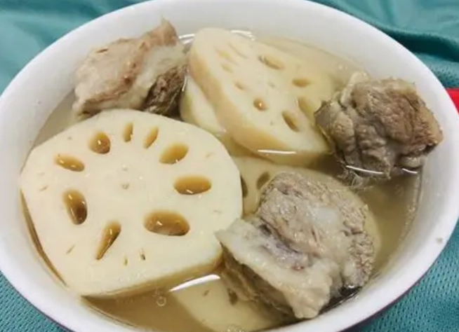 家常蓮藕湯 家常蓮藕湯