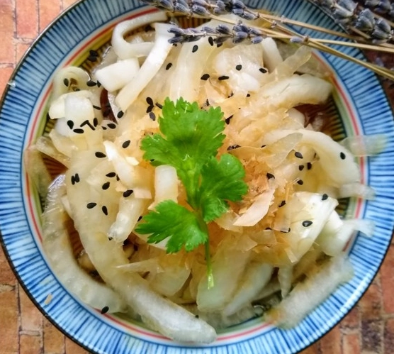 日式涼拌洋蔥作法