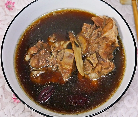 四物湯排骨 四物湯排骨