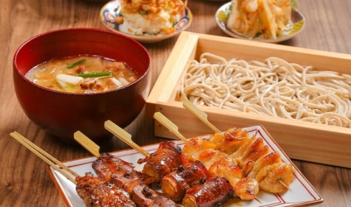 新宿飯店