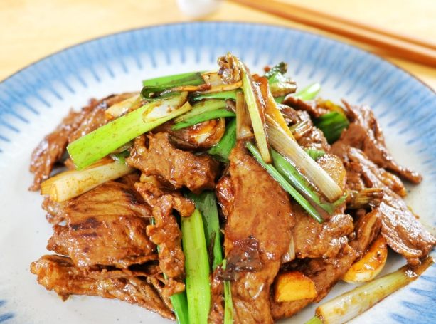 蔥爆牛肉食譜 蔥爆牛肉食譜