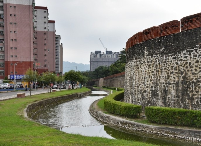 高雄一日遊行程 高雄一日遊行程