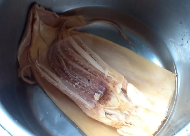 乾魷魚處理技巧