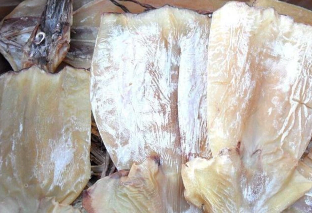 泡發乾魷魚方法