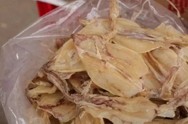 泡發乾魷魚方法