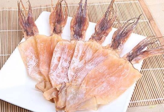 乾魷魚處理技巧
