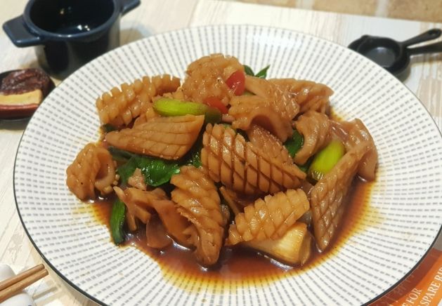 台灣大魷魚料理 台灣大魷魚料理