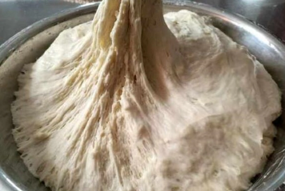 韭菜盒子 和面 韭菜盒子 和面