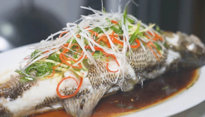 清蒸百花鲈鱼做法 清蒸百花鲈鱼做法