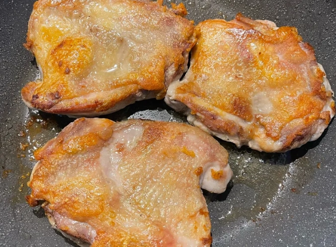 家常乾煎雞腿 家常乾煎雞腿