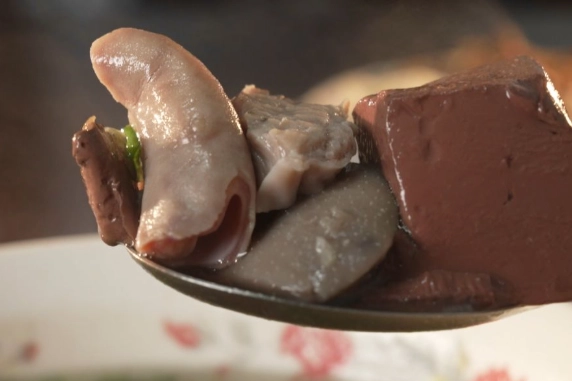 豬血湯美食指南 豬血湯美食指南